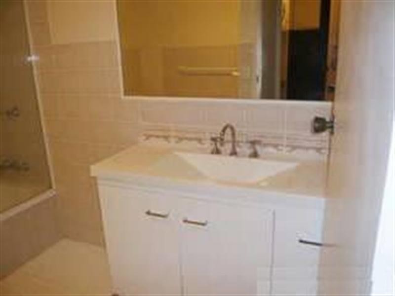 7/55 Old Burleigh Road, Broadbeach QLD 4218