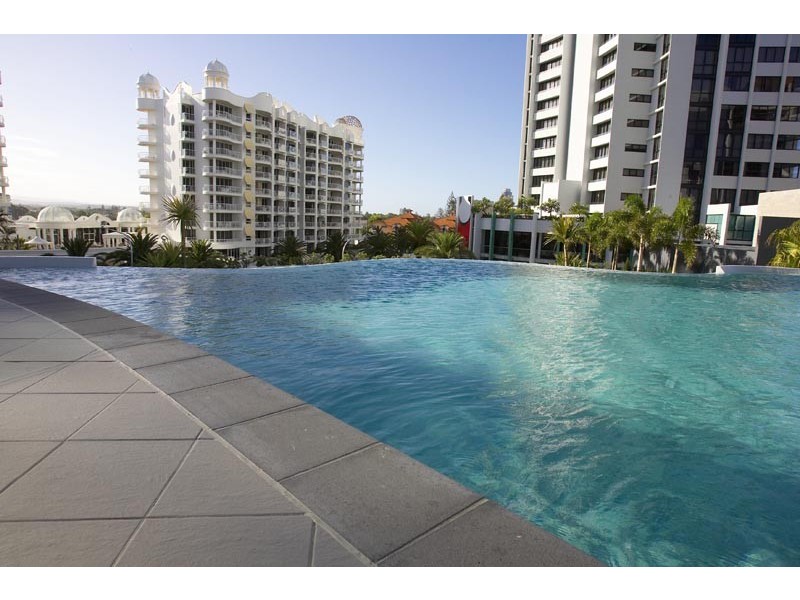 Broadbeach QLD 4218