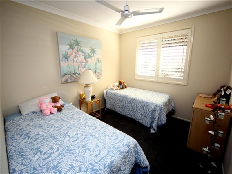 35 Lancelin Drive, Mermaid Waters QLD 4218