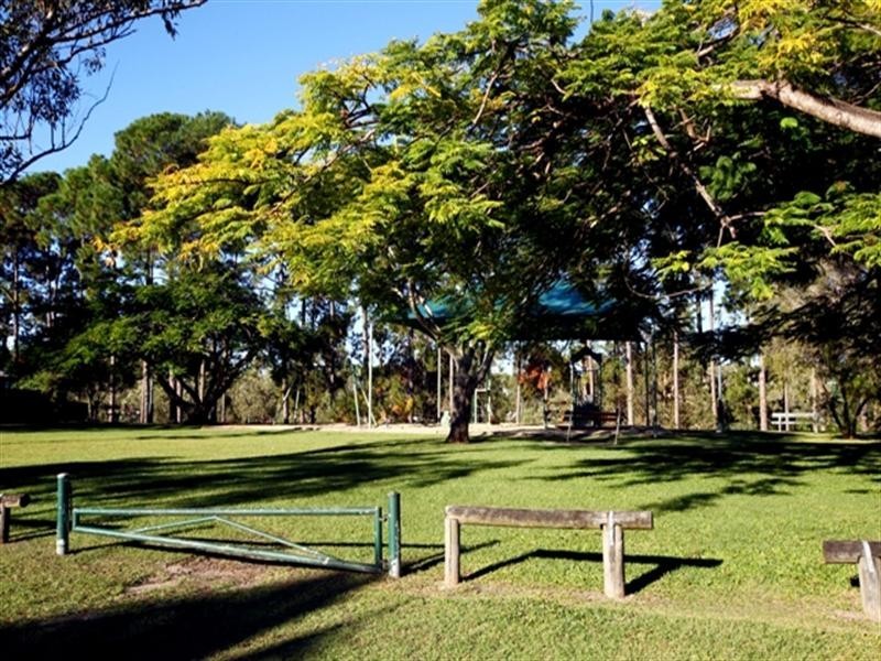 35 Lancelin Drive, Mermaid Waters QLD 4218