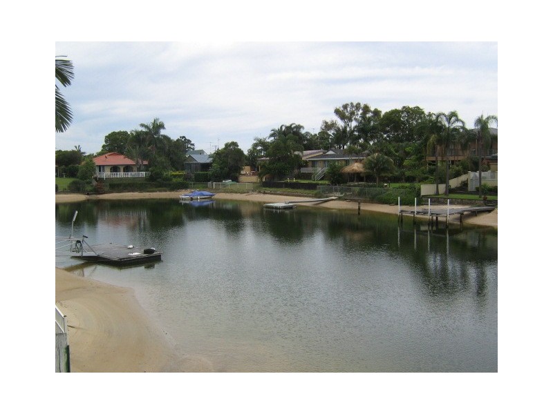 Broadbeach Waters QLD 4218