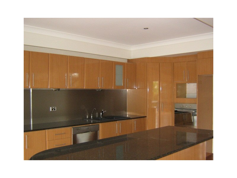 Broadbeach Waters QLD 4218