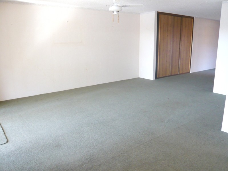 29 Hooker Boulevard, Broadbeach Waters QLD 4218