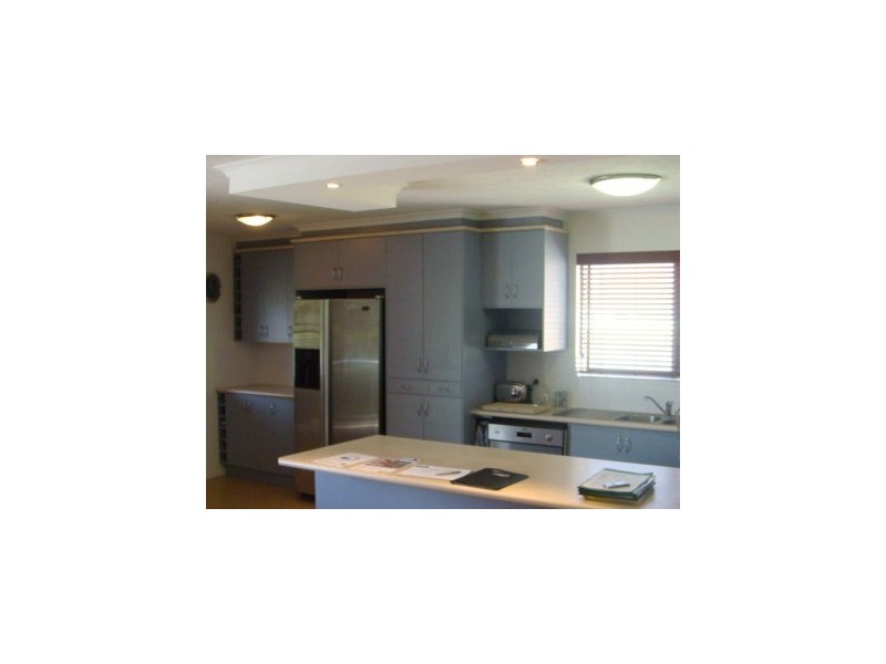 1/33 Chelsea Avenue, Broadbeach QLD 4218