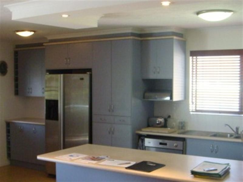 1/33 Chelsea Avenue, Broadbeach QLD 4218