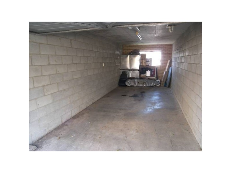 27 Crowther Street, West End QLD 4101