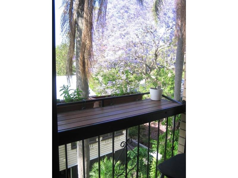 27 Crowther Street, West End QLD 4101