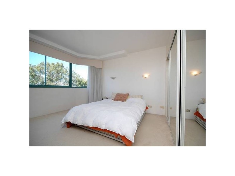 10 Park Avenue, East Brisbane QLD 4169