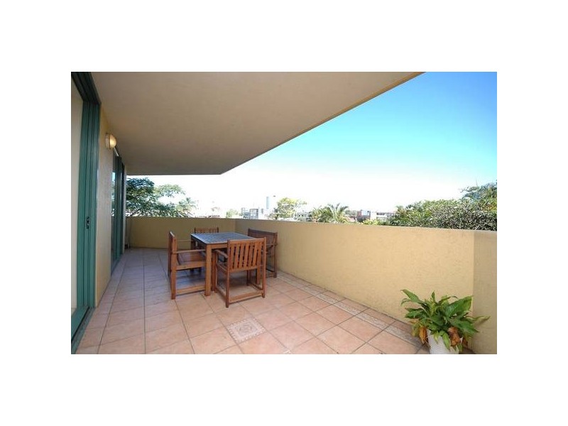 10 Park Avenue, East Brisbane QLD 4169