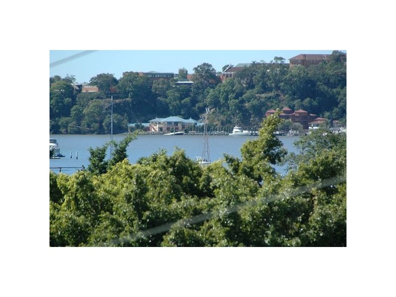 10 Park Avenue, East Brisbane QLD 4169