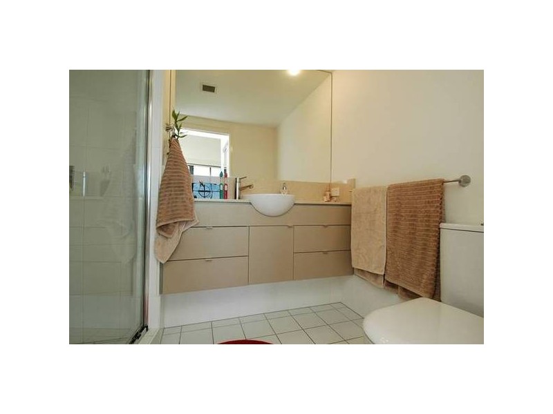 18 Manning Street, Milton QLD 4064