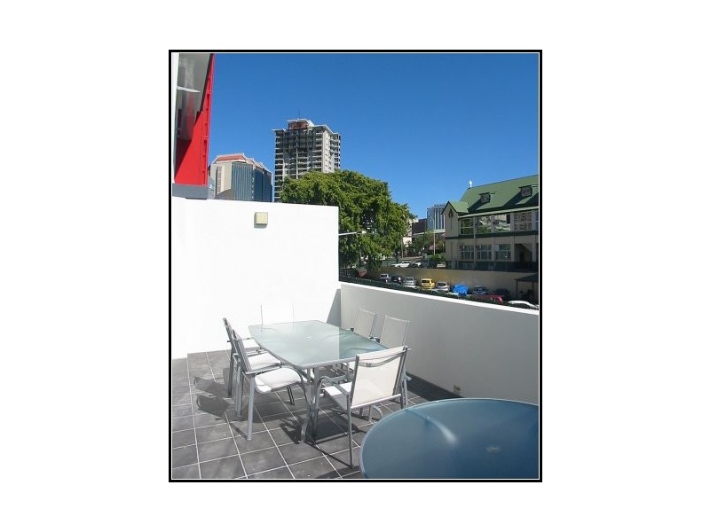 15/22 Barry Parade, Fortitude Valley QLD 4006