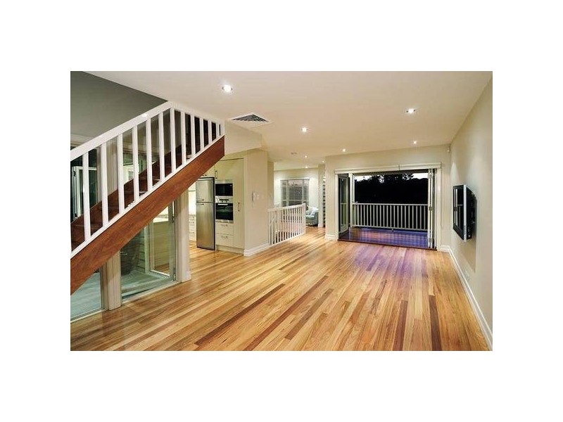 53b Thackeray Street, Norman Park QLD 4170