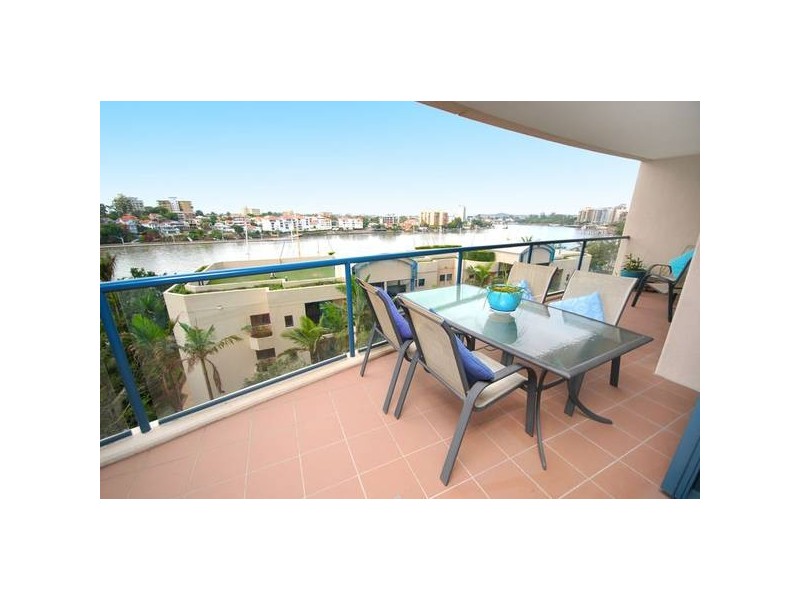 21/2 Goodwin Street, Kangaroo Point QLD 4169