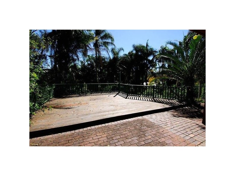 73 Mt Ommaney Drive, Jindalee QLD 4074