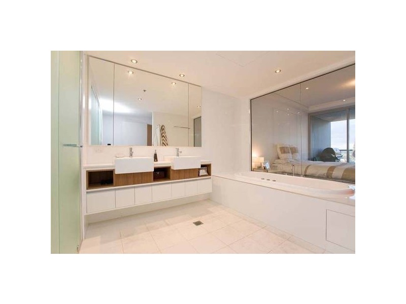 392/30 Macrossan Street, Brisbane QLD 4000