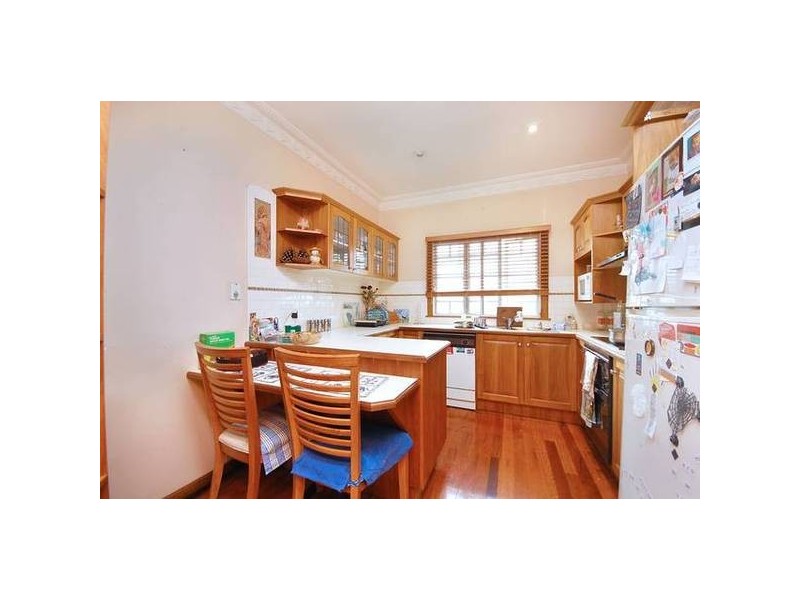 17 Kensington Avenue, Seven Hills QLD 4170