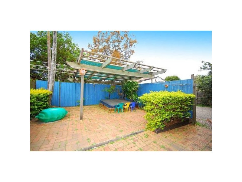 17 Kensington Avenue, Seven Hills QLD 4170
