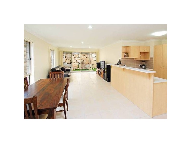 2 Isabella Street, Collingwood Park QLD 4301