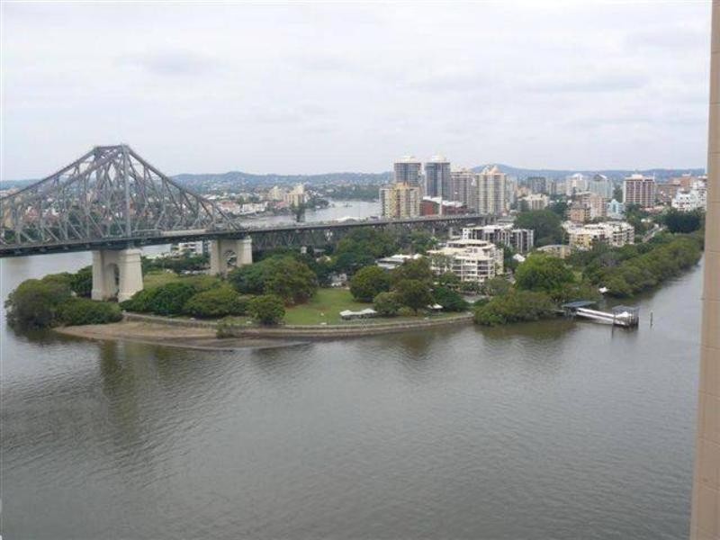 82/30 Macrossan Street, Brisbane QLD 4000