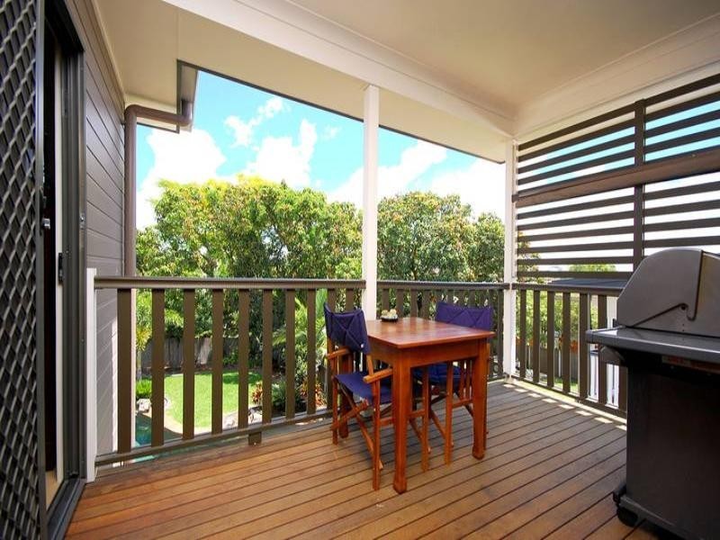 215 Ekibin Road East, Tarragindi QLD 4121