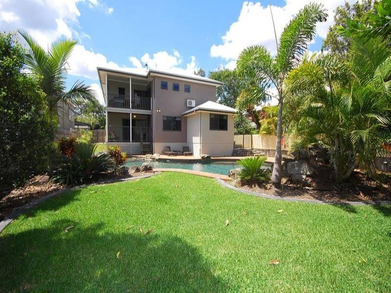 215 Ekibin Road East, Tarragindi QLD 4121