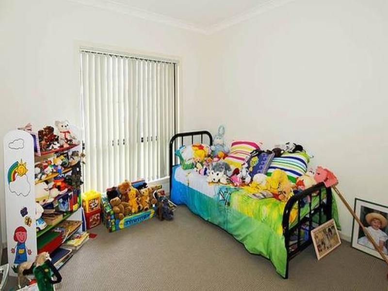 16 Kyecody Close, Moggill QLD 4070