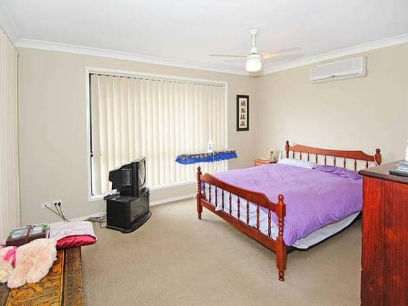 16 Kyecody Close, Moggill QLD 4070