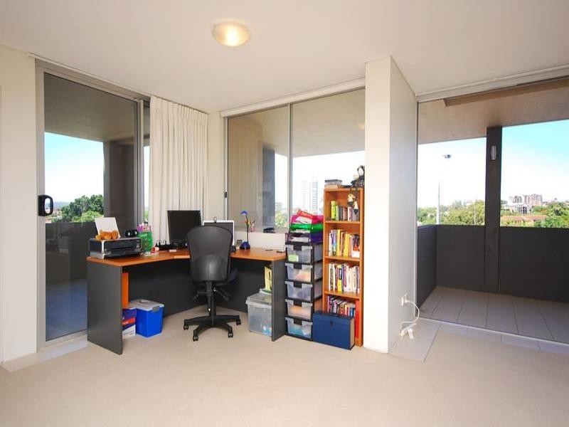 9/153 Lambert Street, Kangaroo Point QLD 4169