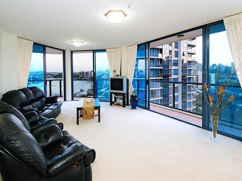 43/8 Goodwin Street, Kangaroo Point QLD 4169