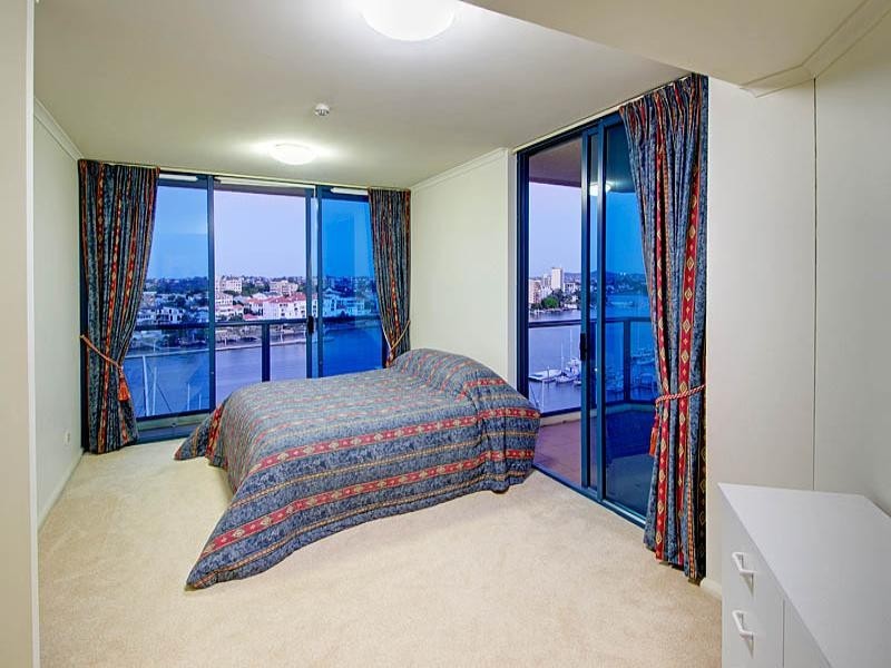 43/8 Goodwin Street, Kangaroo Point QLD 4169