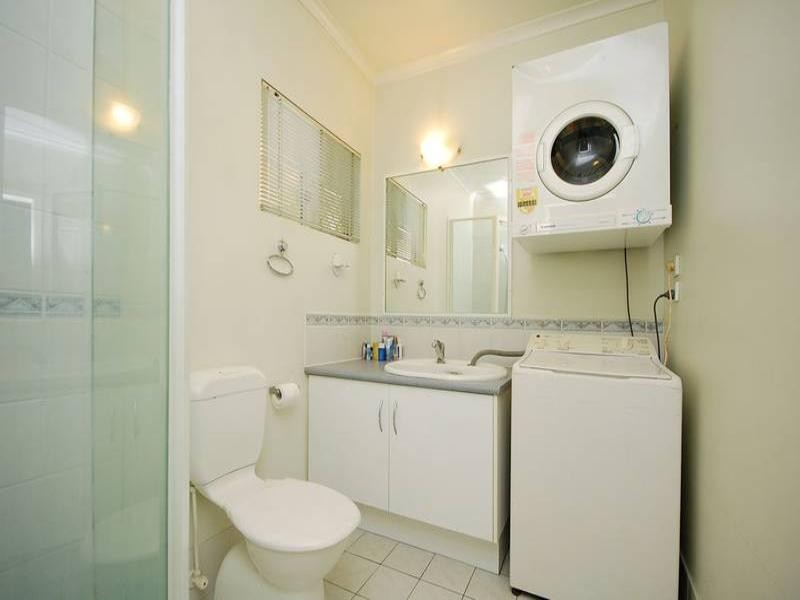 10/446 Main Street, Kangaroo Point QLD 4169