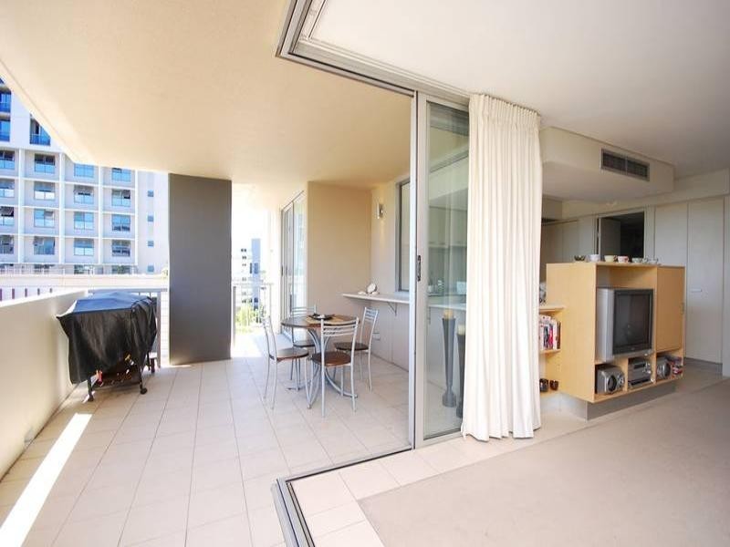 16/153 Lambert Street, Kangaroo Point QLD 4169