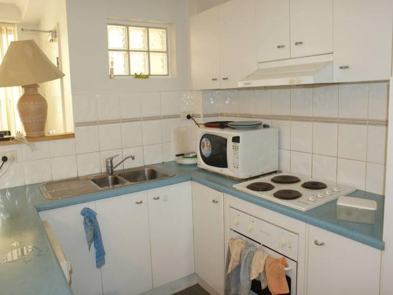 Spring Hill NSW 2800