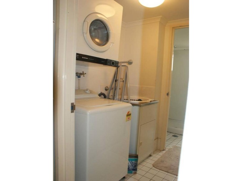 Spring Hill NSW 2800