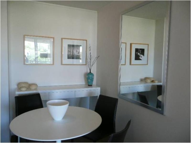 22/15 Goodwin Street, Kangaroo Point QLD 4169