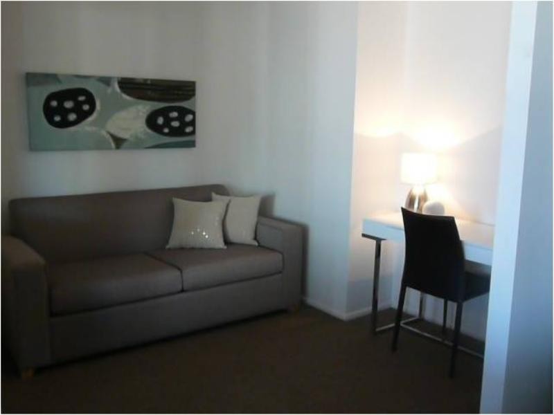 22/15 Goodwin Street, Kangaroo Point QLD 4169