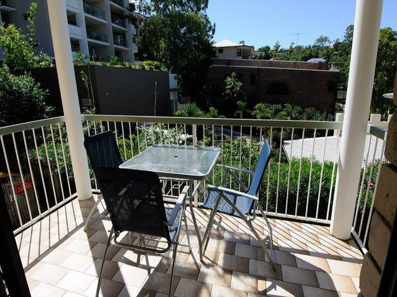 7/14 Paradise Street, Highgate Hill QLD 4101