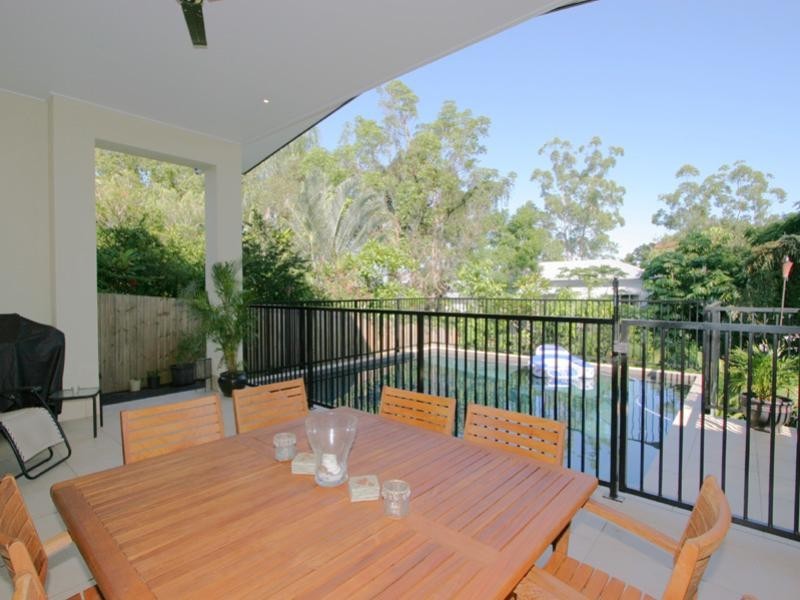 25 Victoria Street, Indooroopilly QLD 4068