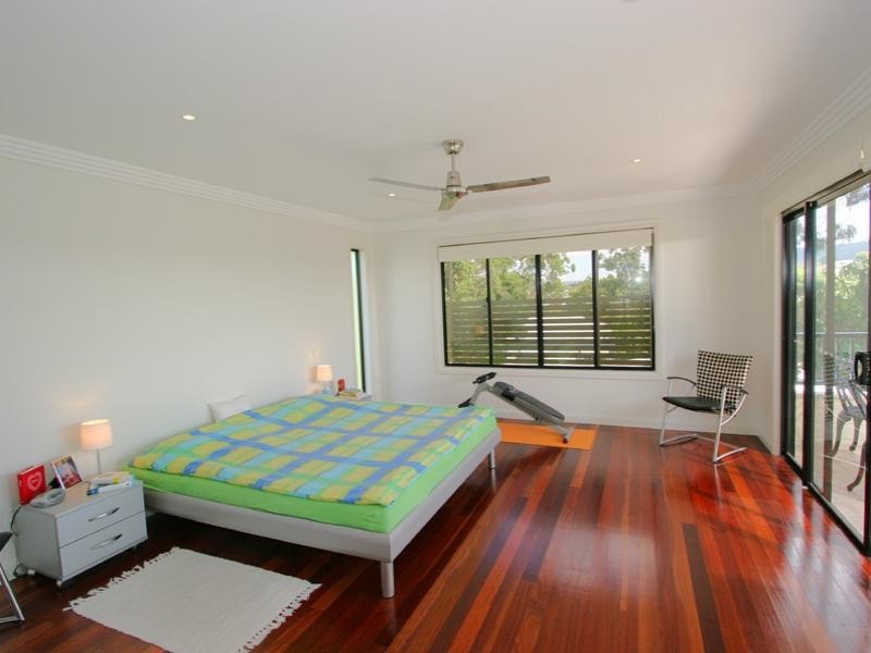 25 Victoria Street, Indooroopilly QLD 4068