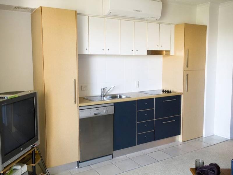 146/15 Goodwin Street, Kangaroo Point QLD 4169