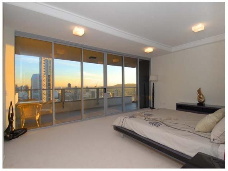 421/30 Macrossan Street, Brisbane QLD 4000