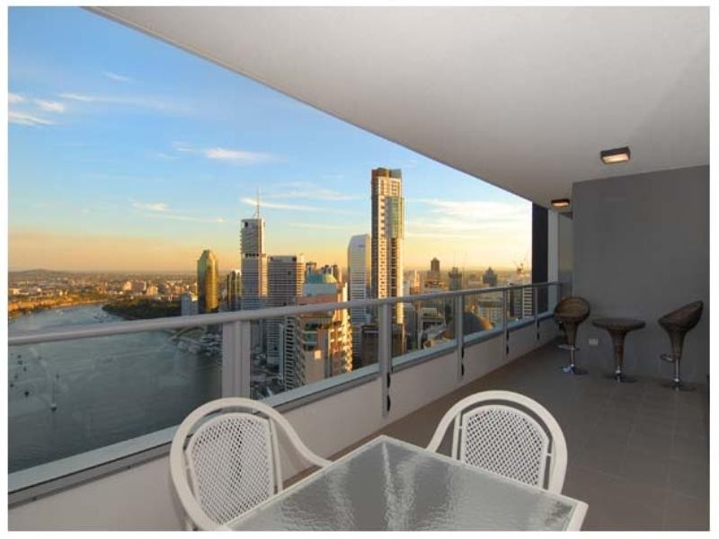 421/30 Macrossan Street, Brisbane QLD 4000