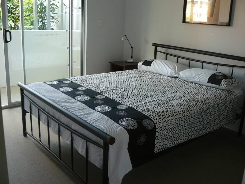 Taringa QLD 4068