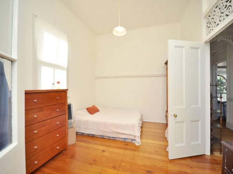 286 Nudgee Road, Hendra QLD 4011