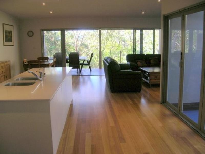 56 Seventh Avenue, St Lucia QLD 4067