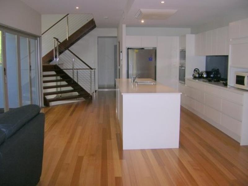 56 Seventh Avenue, St Lucia QLD 4067