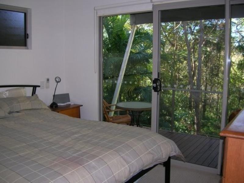 56 Seventh Avenue, St Lucia QLD 4067