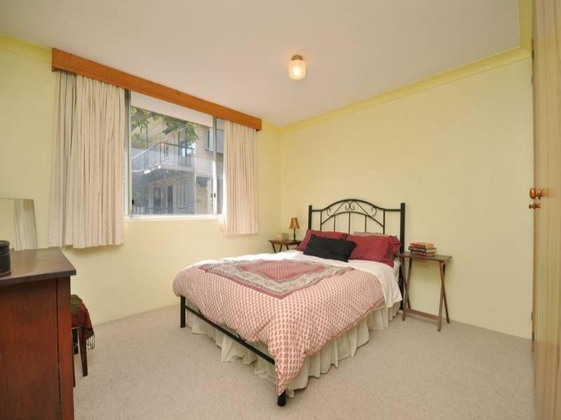 3/30 Curd Street, Greenslopes QLD 4120