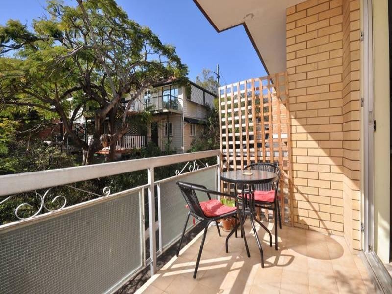 3/30 Curd Street, Greenslopes QLD 4120